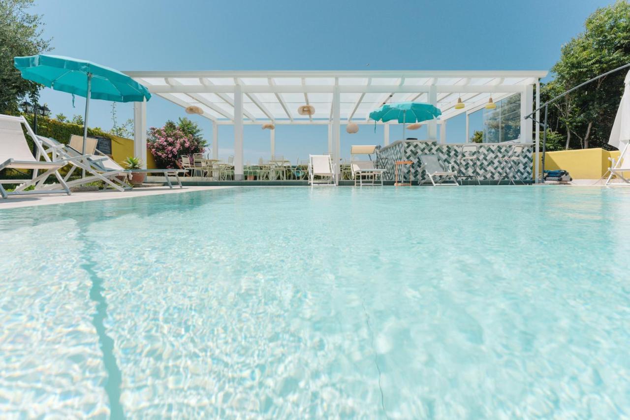Hotel Solcalante Procida Exteriér fotografie