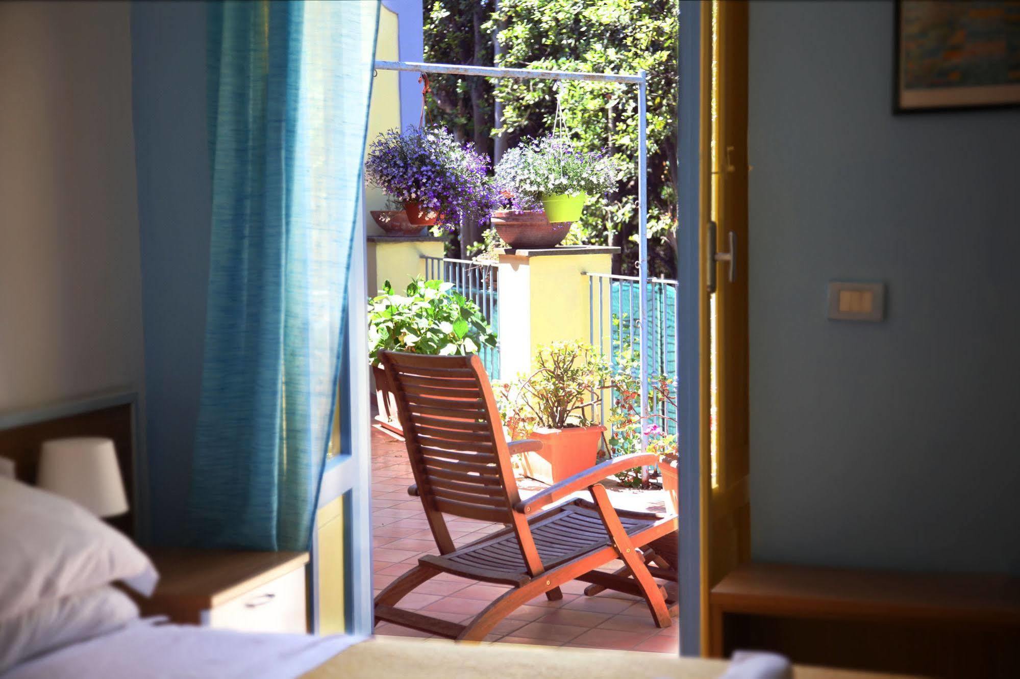 Hotel Solcalante Procida Exteriér fotografie