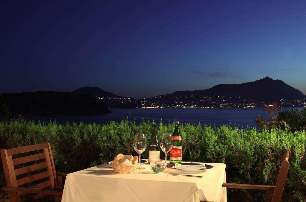 Hotel Solcalante Procida Restaurace fotografie